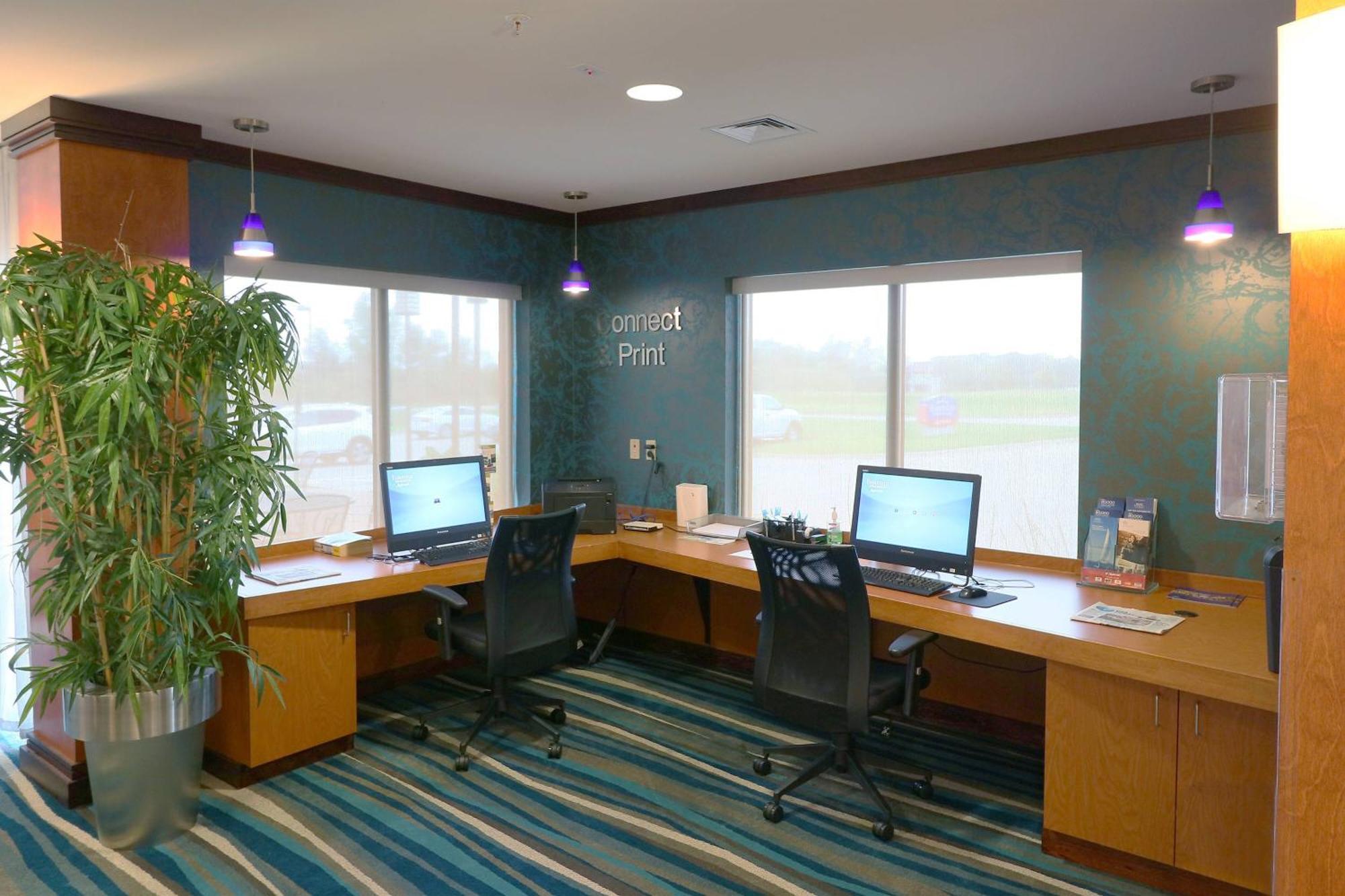 Fairfield Inn & Suites Des Moines Airport Ngoại thất bức ảnh